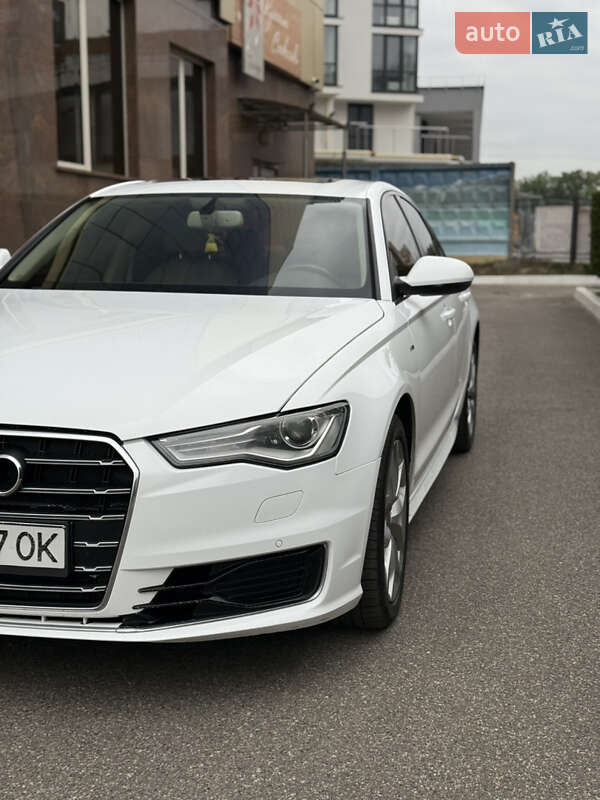 Седан Audi A6 2017 в Киеве