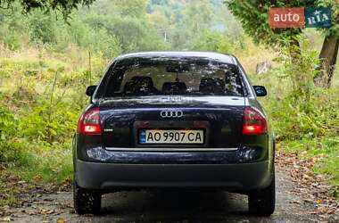 Седан Audi A6 2001 в 