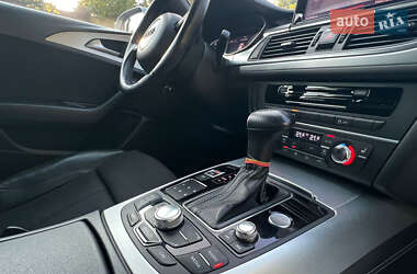 Седан Audi A6 2013 в 