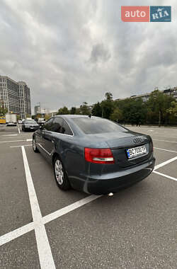Седан Audi A6 2004 в 