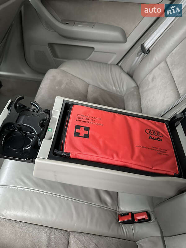Седан Audi A6 2004 в Киеве