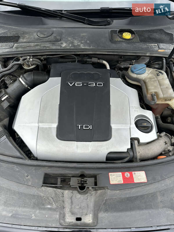 Седан Audi A6 2004 в Киеве