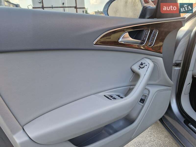 Седан Audi A6 2014 в Кременчуці