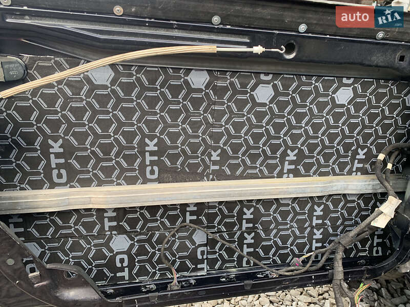 Универсал Audi A6 2001 в Костополе