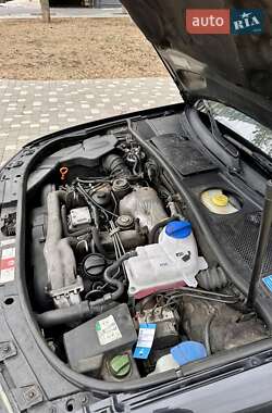 Универсал Audi A6 2001 в 