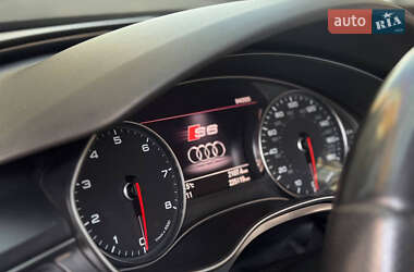 Седан Audi A6 2012 в 