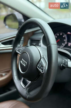 Седан Audi A6 2016 в 