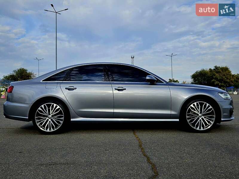 Седан Audi A6 2015 в Днепре