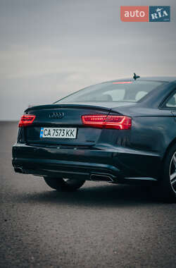Седан Audi A6 2015 в 