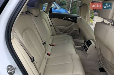 Седан Audi A6 2016 в 
