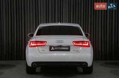 Седан Audi A6 2013 в 
