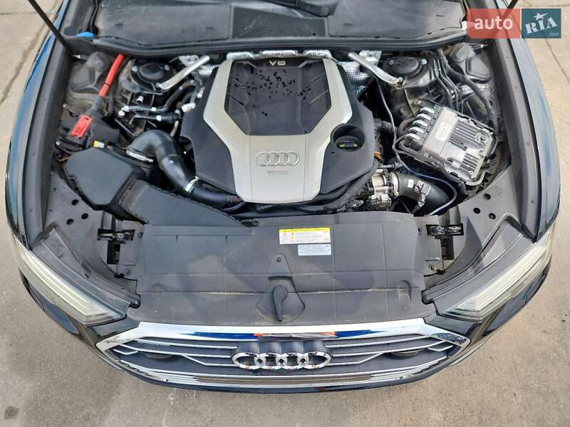 Седан Audi A6 2019 в Киеве