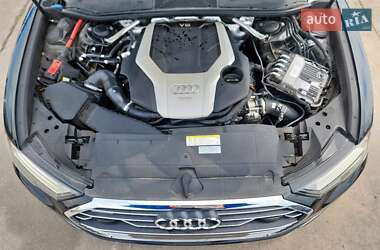 Седан Audi A6 2019 в 