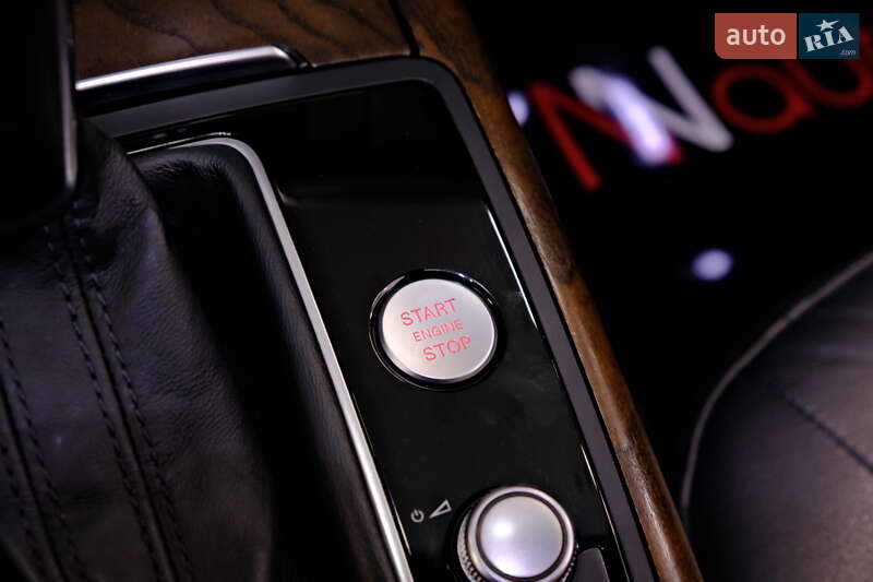 Седан Audi A6 2013 в Одессе