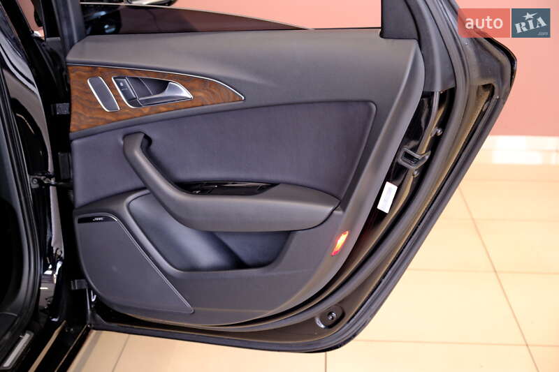 Седан Audi A6 2013 в Одессе