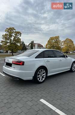 Седан Audi A6 2016 в 
