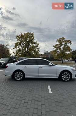 Седан Audi A6 2016 в 