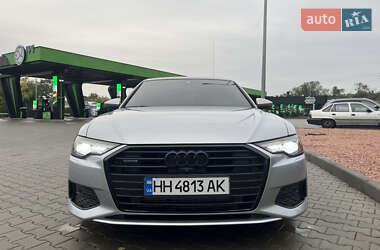 Седан Audi A6 2019 в 