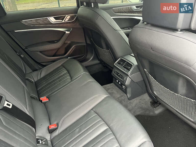 Седан Audi A6 2019 в Одессе