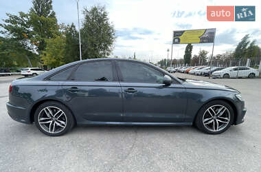 Седан Audi A6 2012 в 
