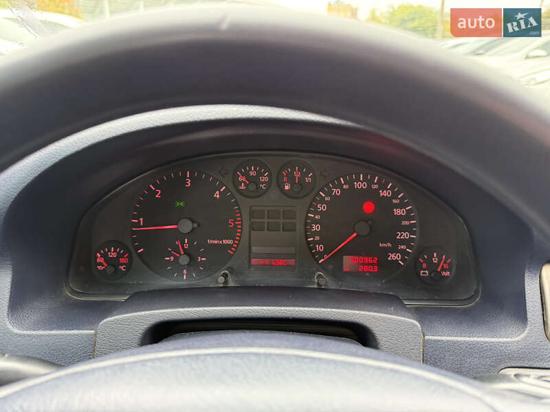 Универсал Audi A6 1999 в Полтаве