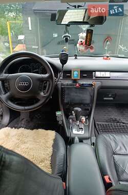 Универсал Audi A6 2004 в 