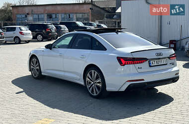 Седан Audi A6 2022 в 