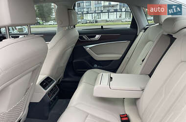 Седан Audi A6 2019 в 
