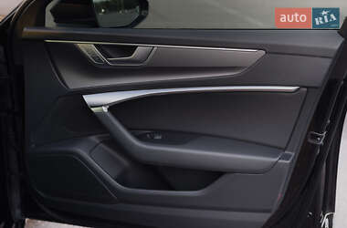 Седан Audi A6 2018 в 