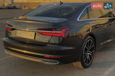 Седан Audi A6 2018 в 