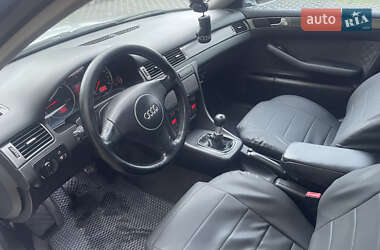 Седан Audi A6 2002 в 