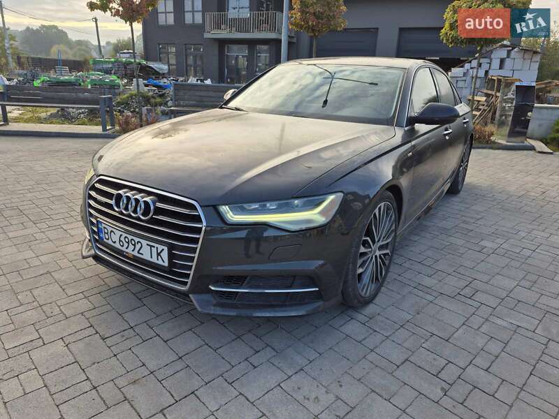 Седан Audi A6 2015 в 