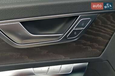 Седан Audi A6 2019 в 