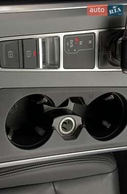 Универсал Audi A6 2021 в 