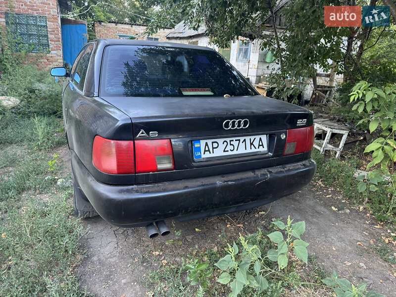 Седан Audi A6 1997 в Новомиколаївці