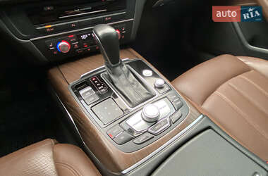 Седан Audi A6 2015 в 