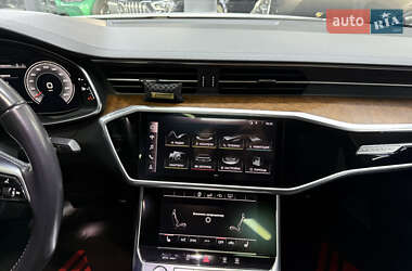 Седан Audi A6 2019 в 