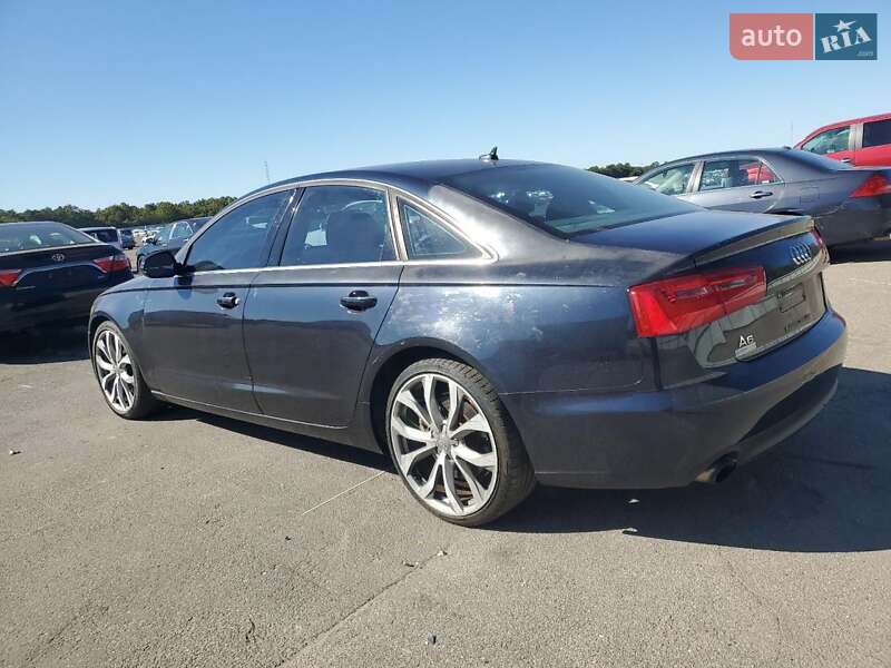 Седан Audi A6 2013 в Луцке