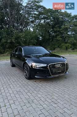 Седан Audi A6 2014 в 