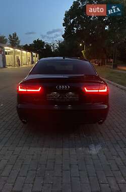 Седан Audi A6 2014 в Ужгороде