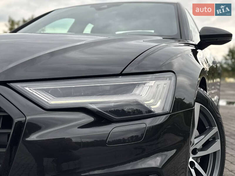 Седан Audi A6 2021 в Радивиліві