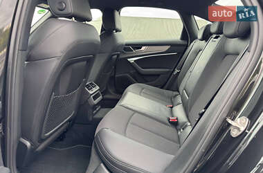 Седан Audi A6 2021 в 
