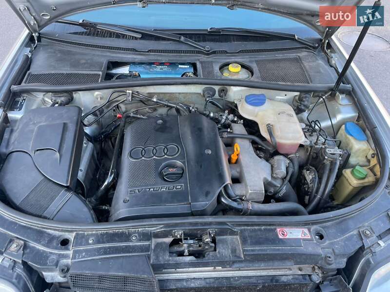 Седан Audi A6 2001 в Шостке