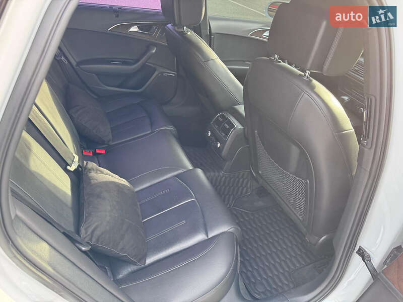 Седан Audi A6 2015 в Киеве