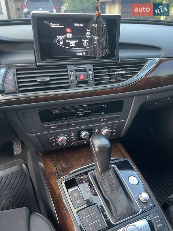 Седан Audi A6 2015 в Львове