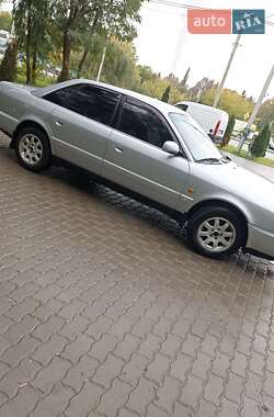 Седан Audi A6 1995 в 