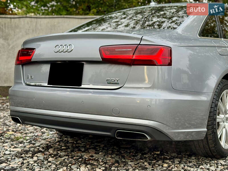 Седан Audi A6 2015 в Киеве