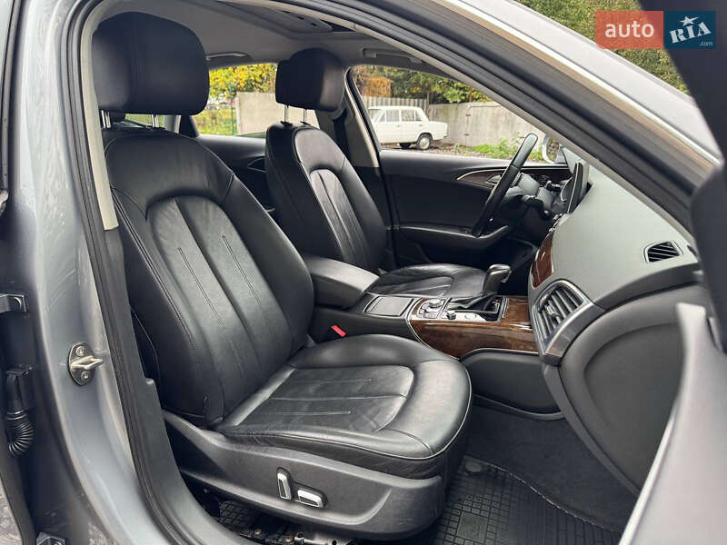 Седан Audi A6 2015 в Киеве