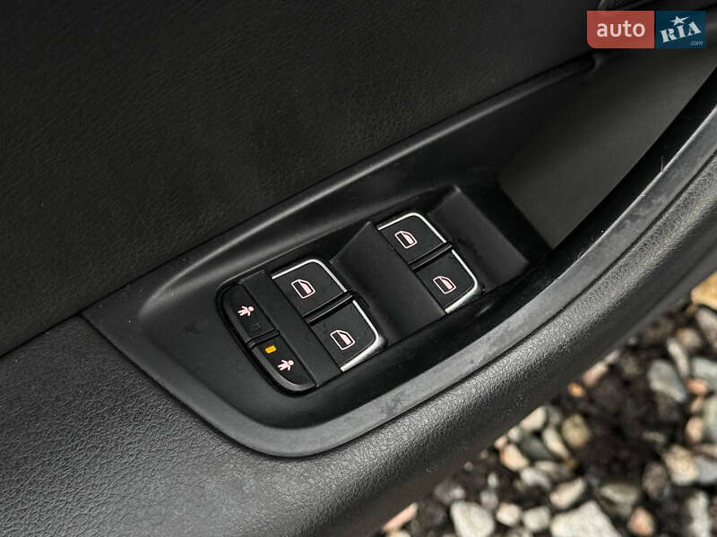 Седан Audi A6 2015 в Киеве