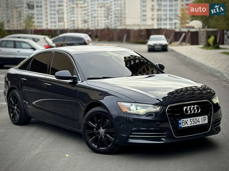 Седан Audi A6 2012 в 